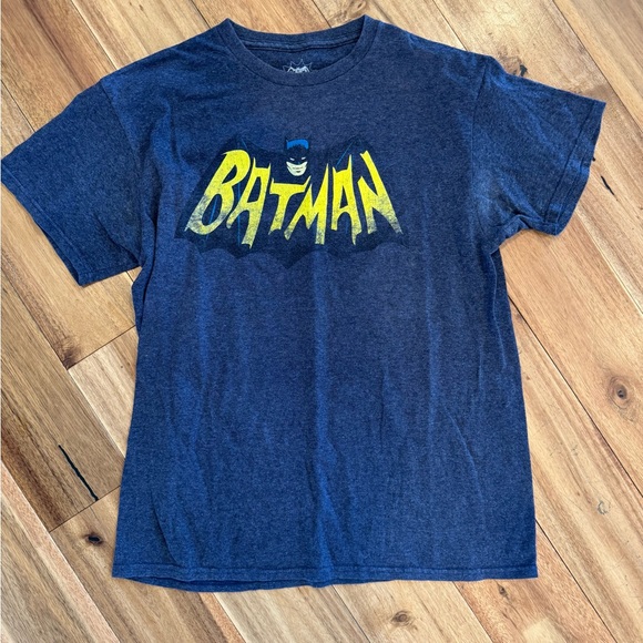 DC Comics Other - Batman men’s size‎ M Medium Blue T-Shirt